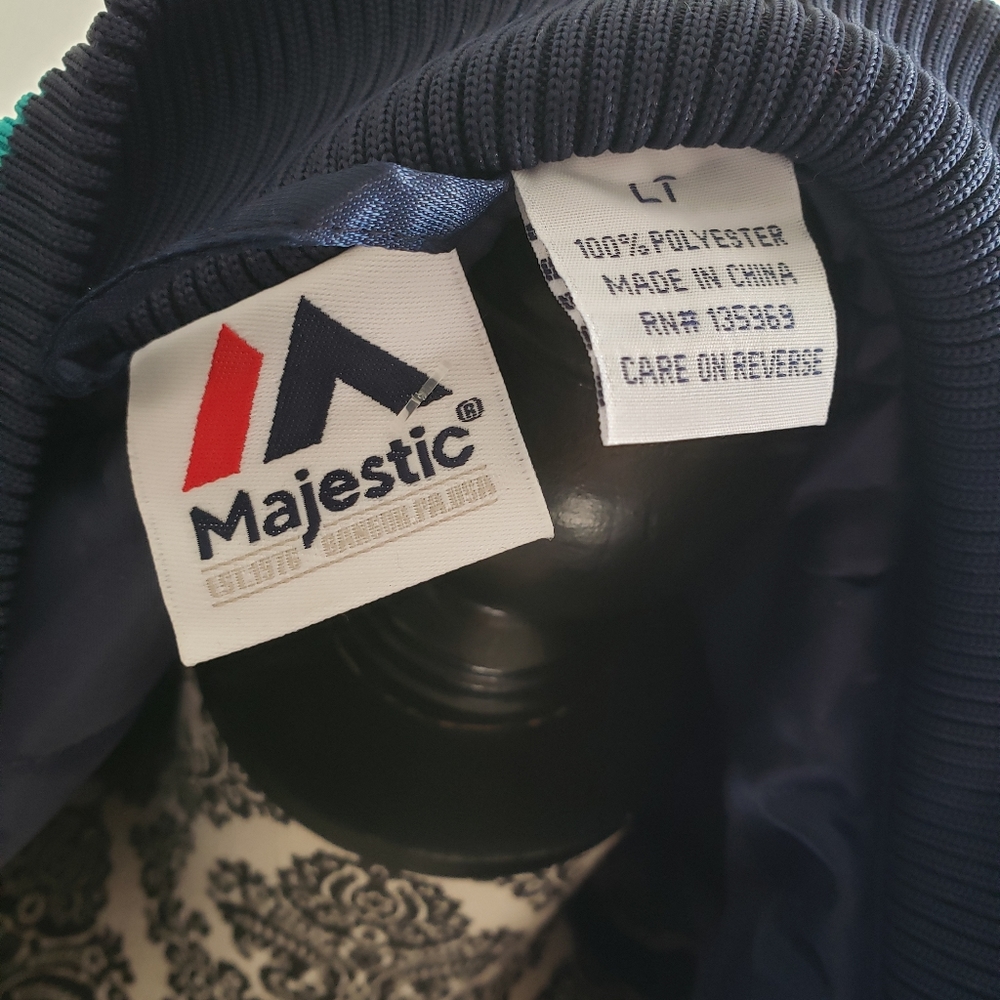 Seattle Mariners - Picture 3 of 3